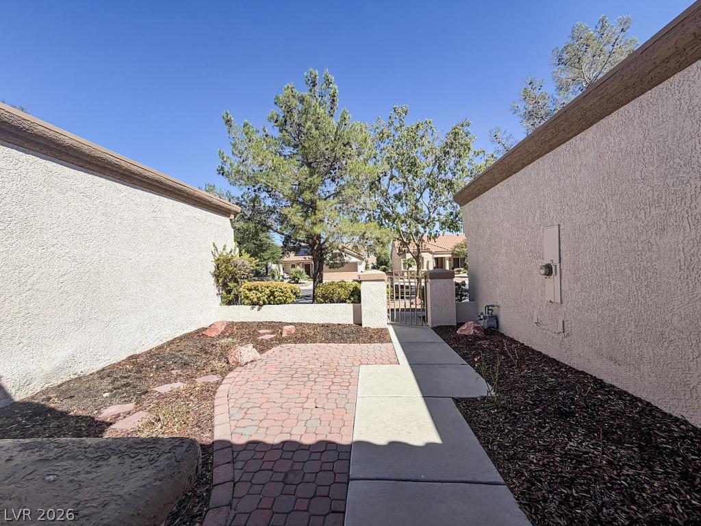 2541 Desert Glen Drive Las Vegas NV 89134