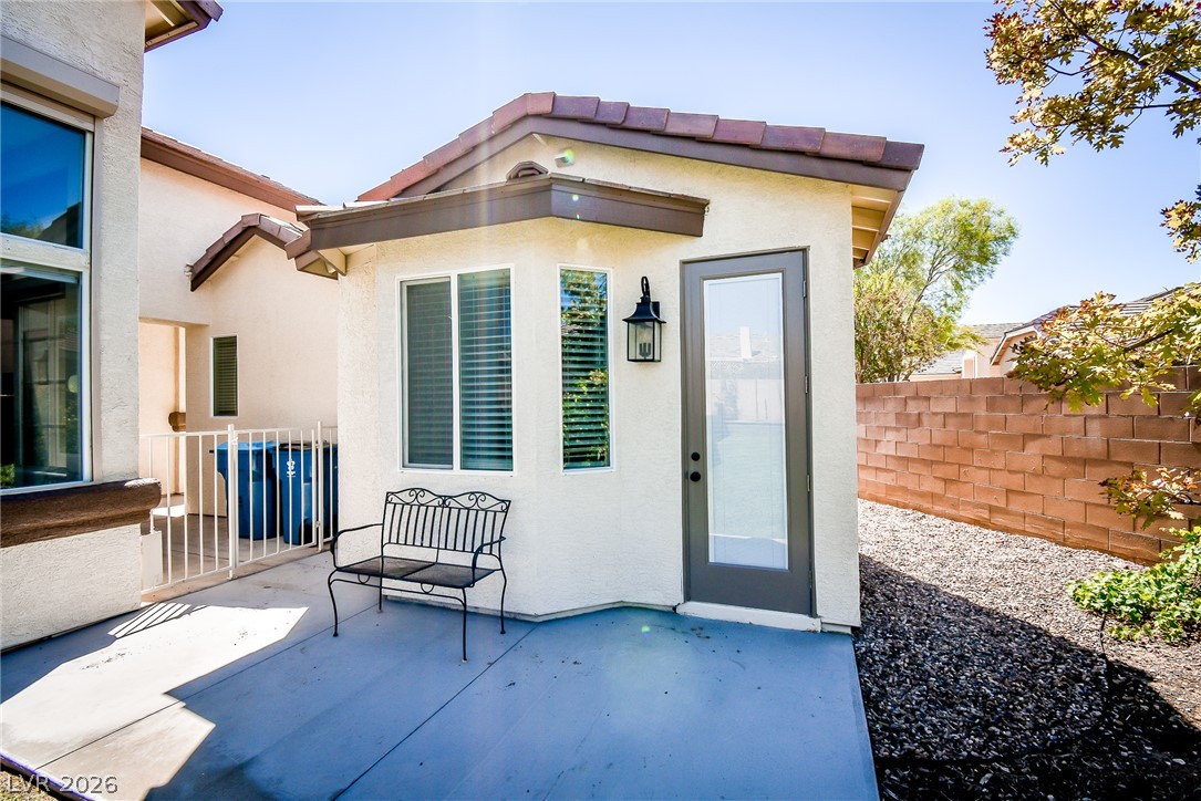 8512 Stardance Avenue Las Vegas NV 89143