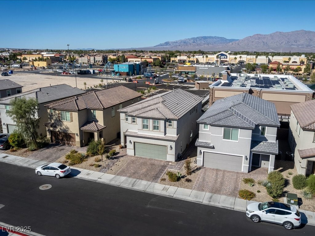 6082 Rose Springs Avenue Las Vegas NV 89130