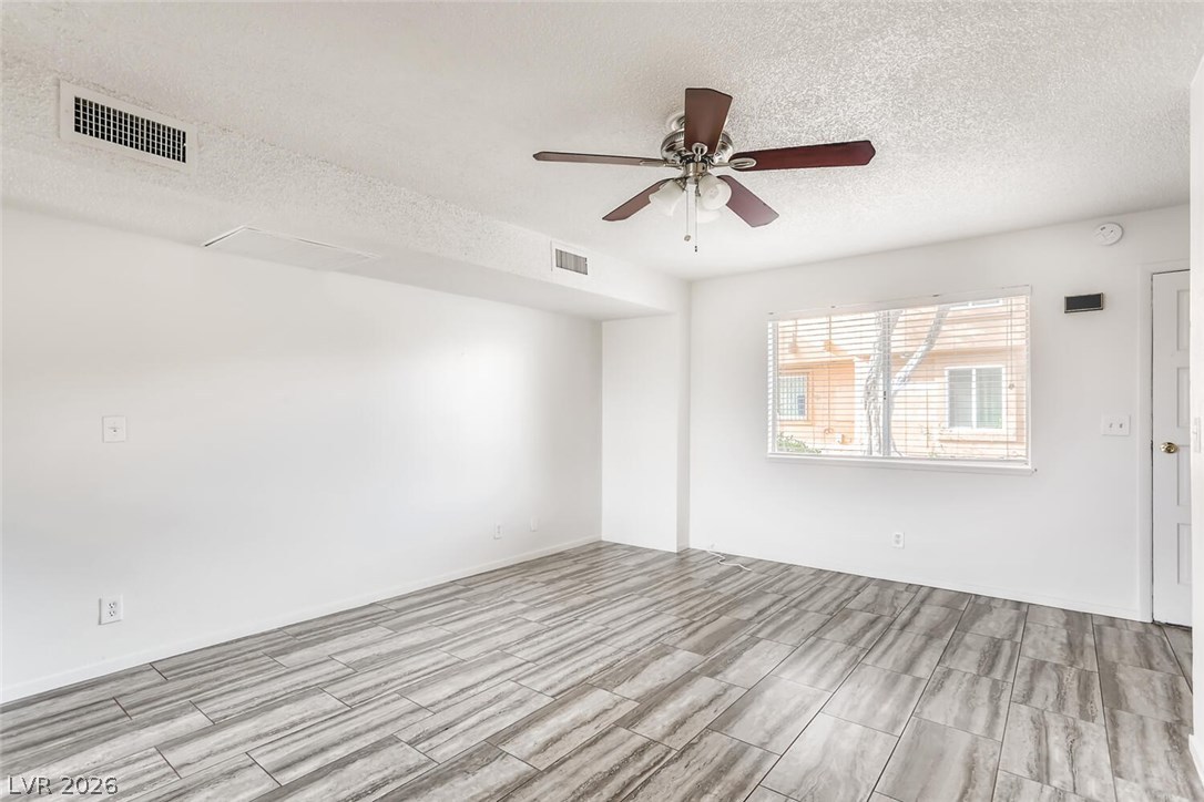 6227 Washington Avenue Las Vegas NV 89107