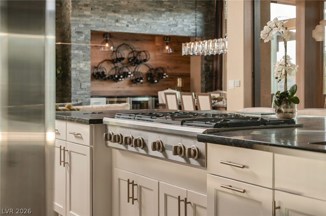 8255 Canyon Tree Court Las Vegas NV 89113