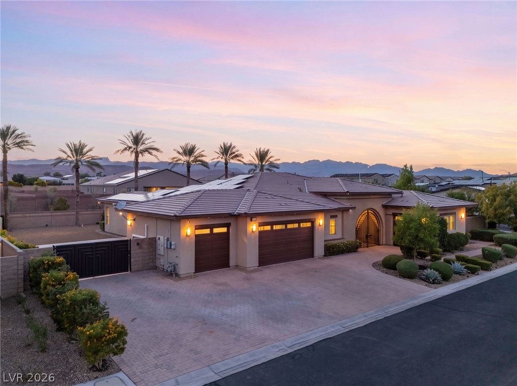 8255 Canyon Tree Court Las Vegas NV 89113