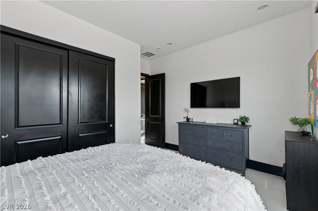 8041 Hamilton Mountain Court Las Vegas NV 89113