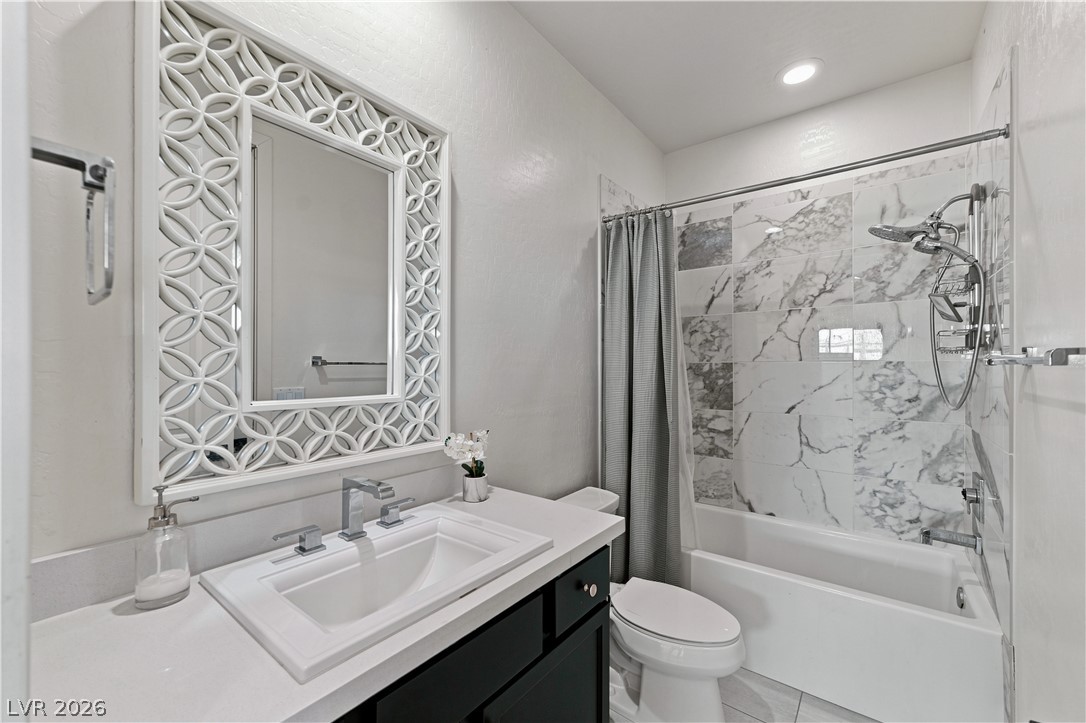 8041 Hamilton Mountain Court Las Vegas NV 89113