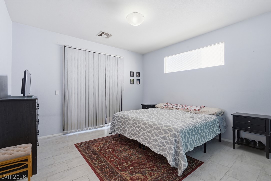 5904 Hickory Nut Avenue Las Vegas NV 89142