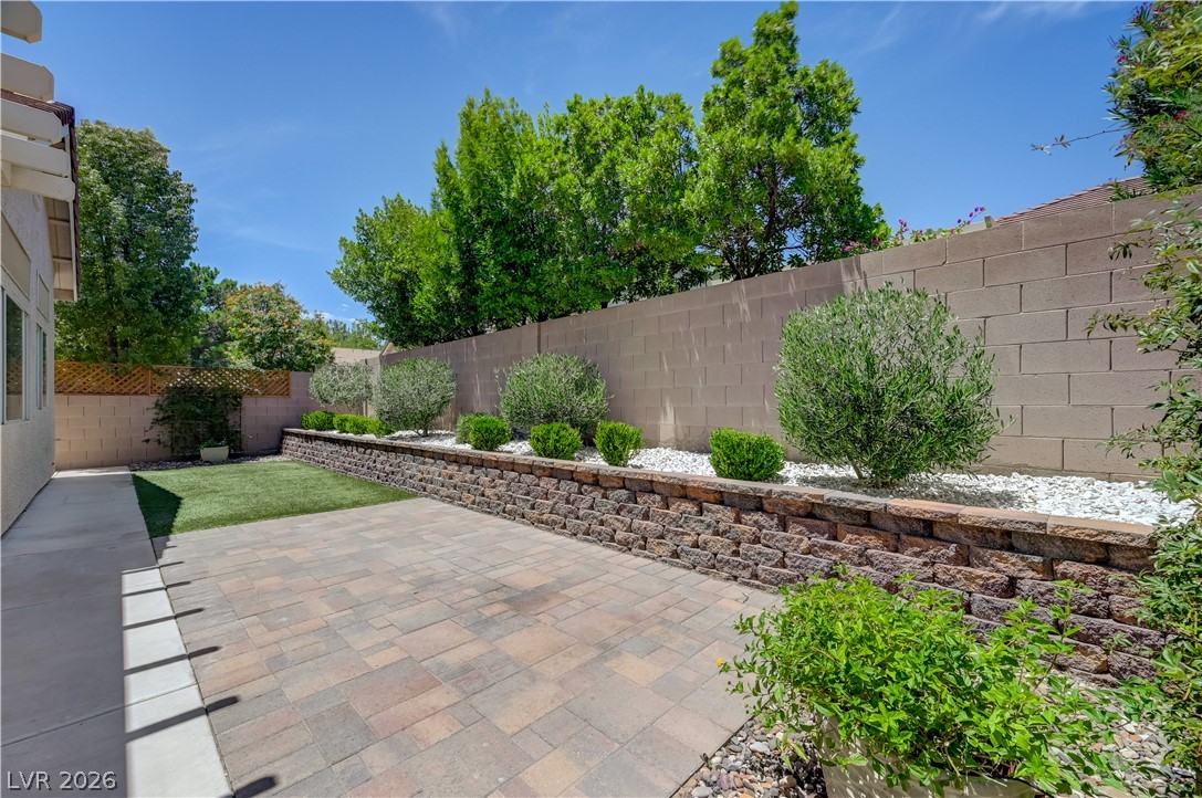 10304 Pacific Summerset Lane Las Vegas NV 89144