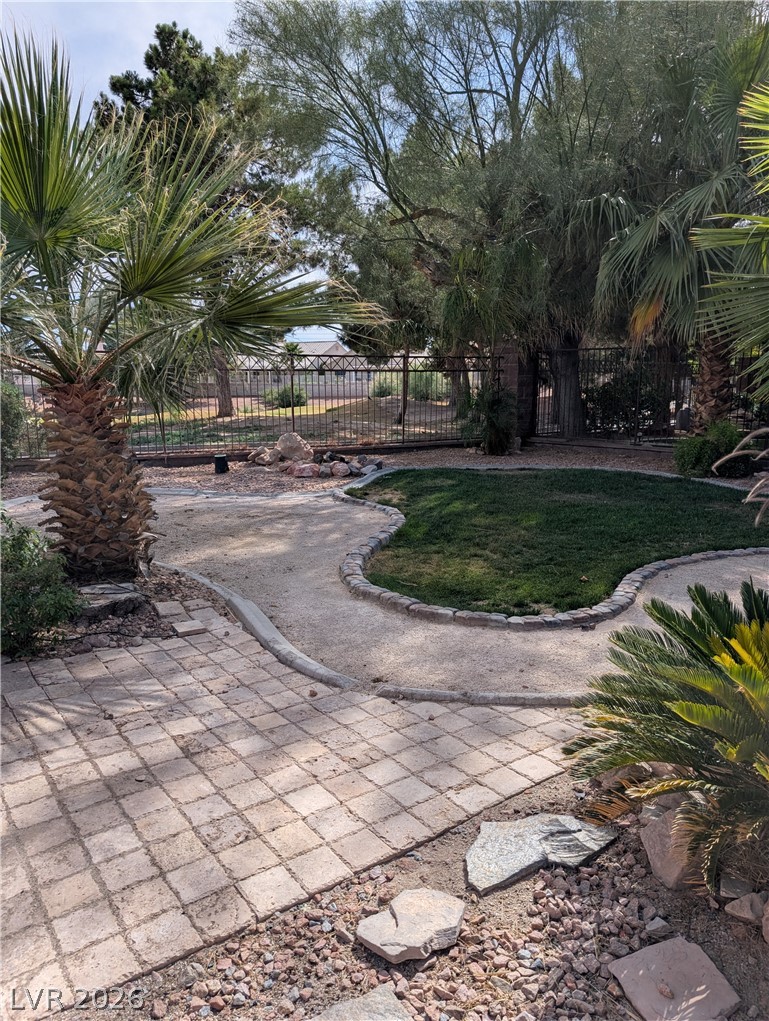 5439 Golden Leaf Avenue Las Vegas NV 89122