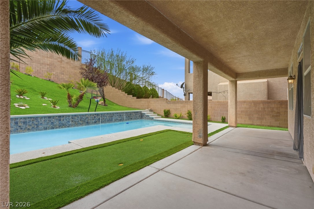 2875 Kinknockie Way Henderson NV 89044