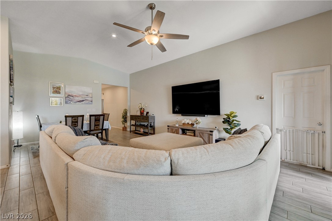 27 Red Sandstone Avenue North Las Vegas NV 89031