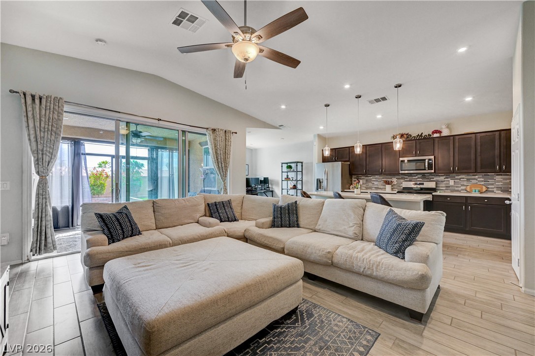 27 Red Sandstone Avenue North Las Vegas NV 89031