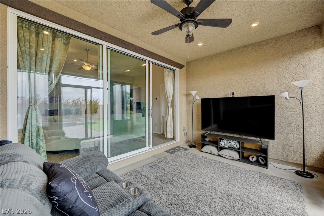 27 Red Sandstone Avenue North Las Vegas NV 89031