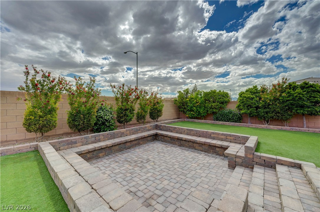 27 Red Sandstone Avenue North Las Vegas NV 89031