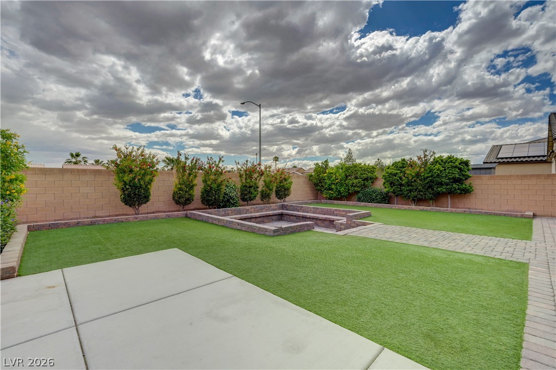 27 Red Sandstone Avenue North Las Vegas NV 89031