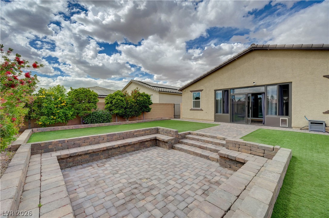 27 Red Sandstone Avenue North Las Vegas NV 89031