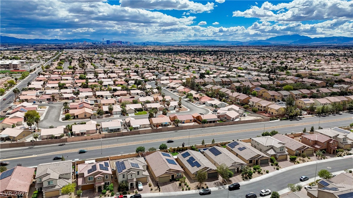 27 Red Sandstone Avenue North Las Vegas NV 89031