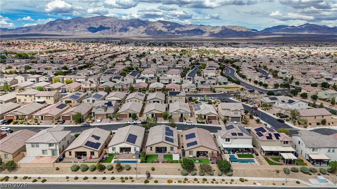 27 Red Sandstone Avenue North Las Vegas NV 89031