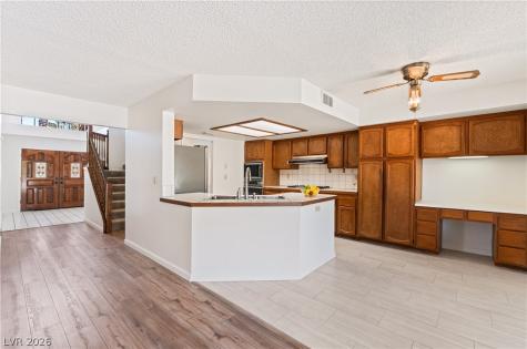 5916 Paseo Del Mar Las Vegas NV 89108