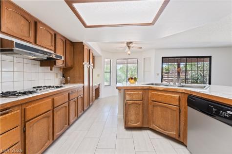 5916 Paseo Del Mar Las Vegas NV 89108