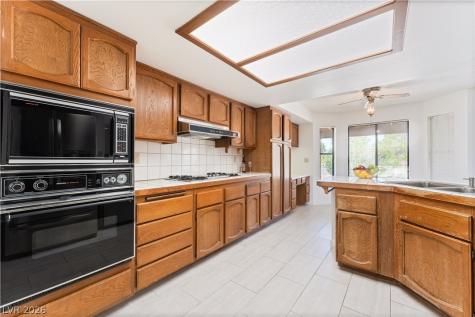 5916 Paseo Del Mar Las Vegas NV 89108