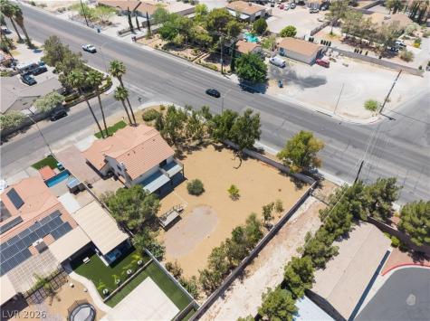 5916 Paseo Del Mar Las Vegas NV 89108