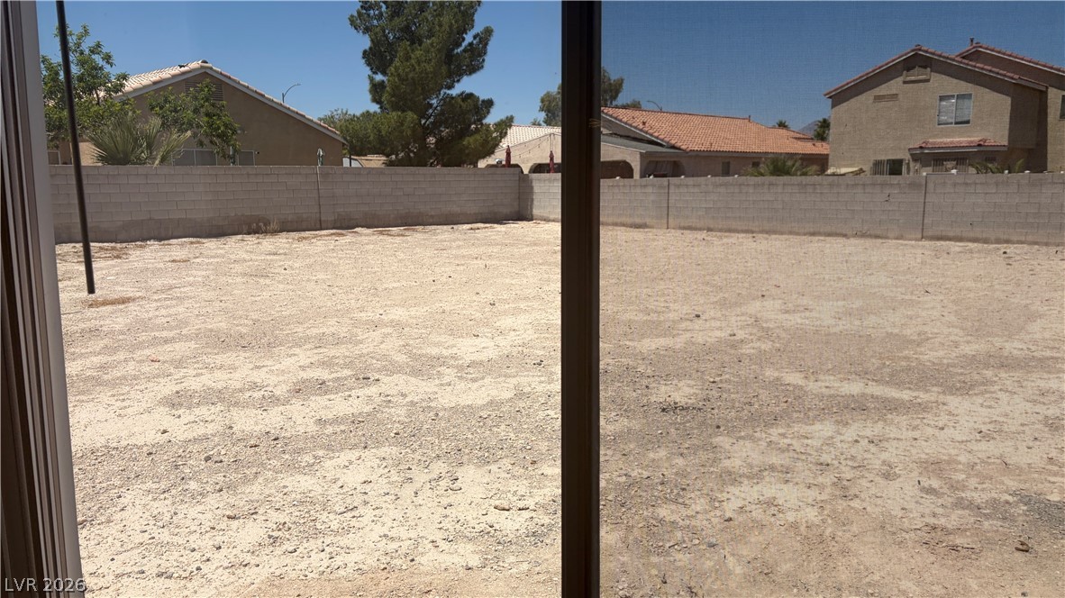 1006 Cliffbrook Hedge Avenue North Las Vegas NV 89081