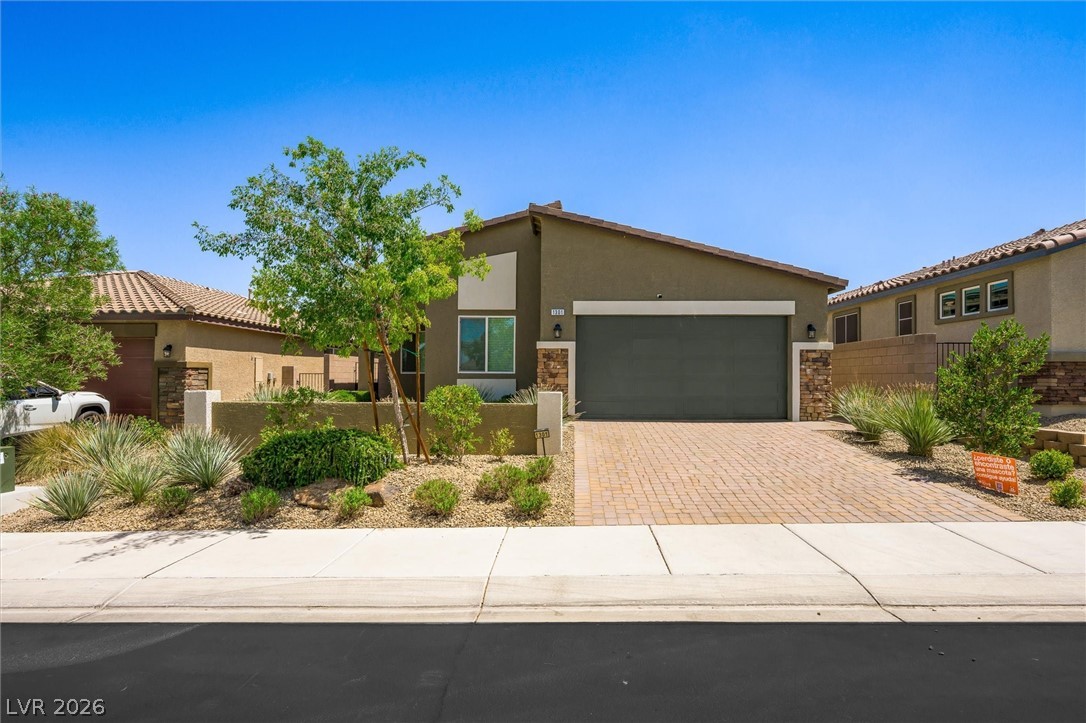 1301 Luna Del Oro Lane Henderson NV 89002