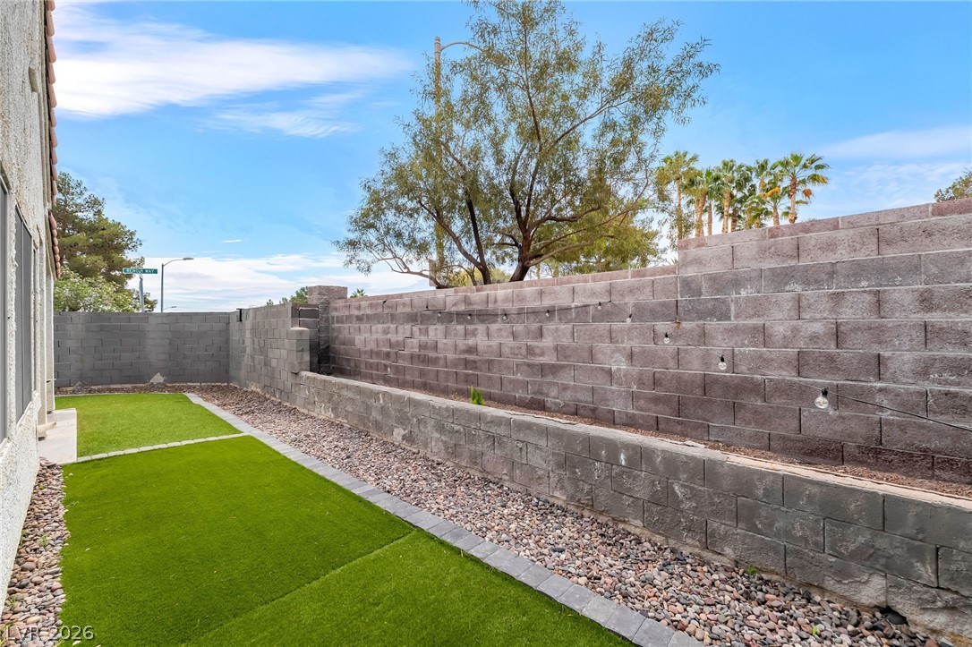 2251 Van Gogh Drive Henderson NV 89074