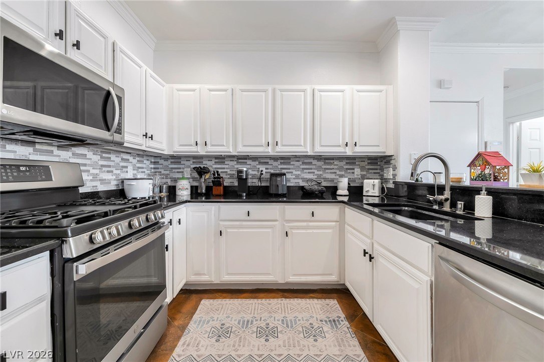 2251 Van Gogh Drive Henderson NV 89074