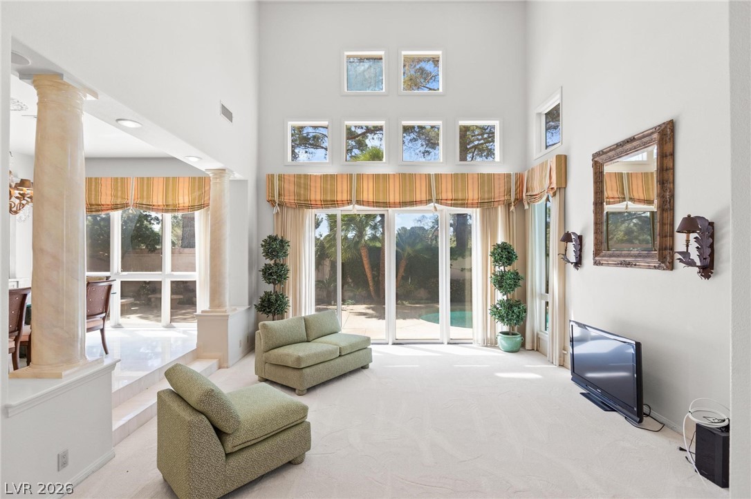 8229 Crow Valley Lane Las Vegas NV 89113