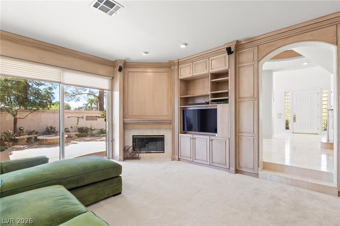 8229 Crow Valley Lane Las Vegas NV 89113
