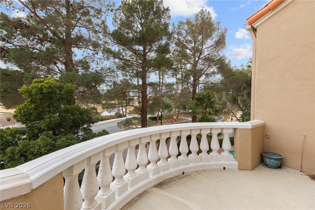 8229 Crow Valley Lane Las Vegas NV 89113