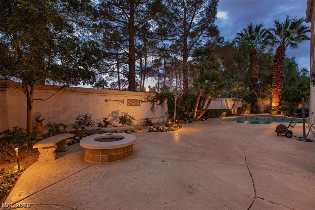 8229 Crow Valley Lane Las Vegas NV 89113