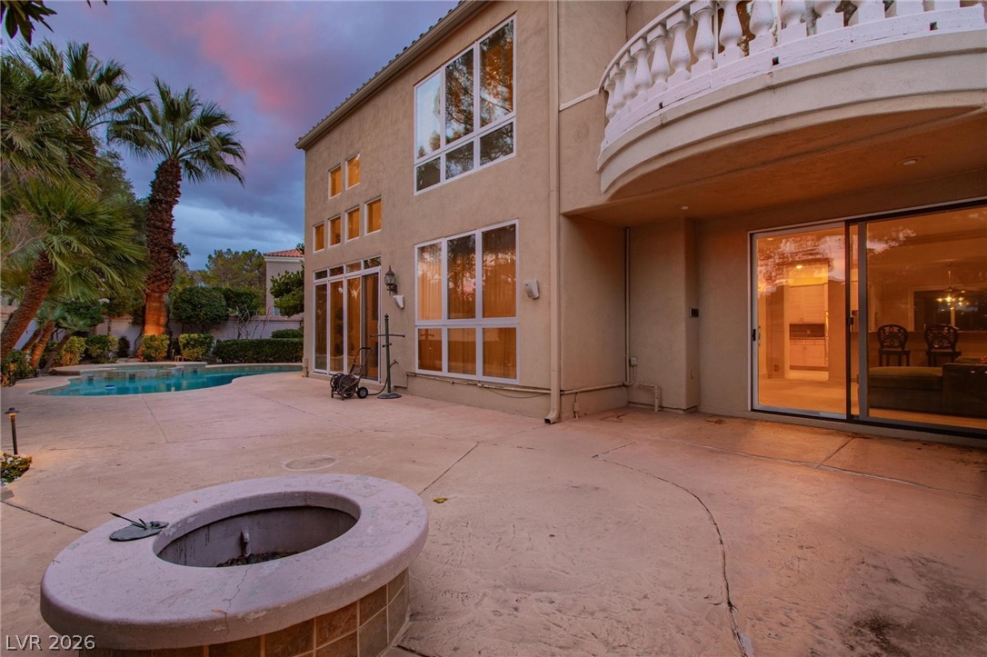 8229 Crow Valley Lane Las Vegas NV 89113