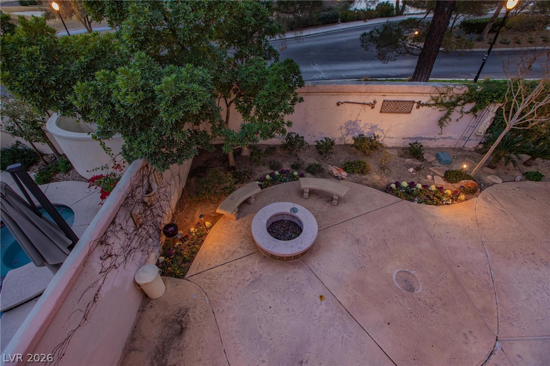 8229 Crow Valley Lane Las Vegas NV 89113