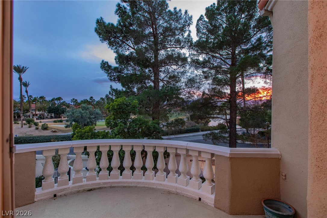 8229 Crow Valley Lane Las Vegas NV 89113