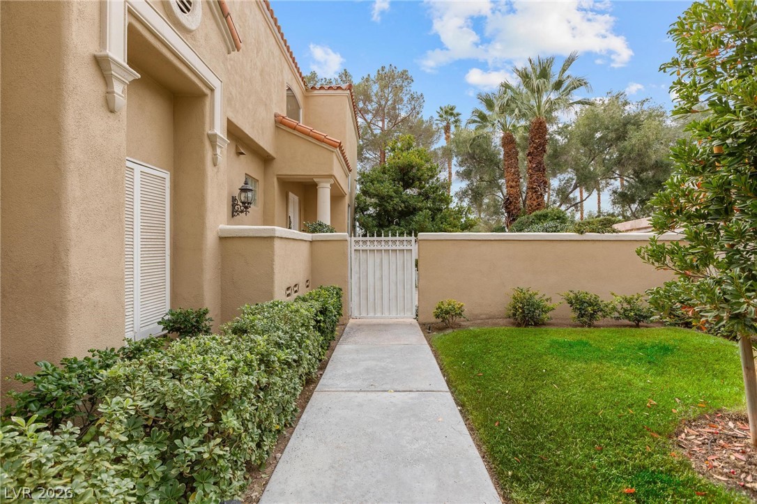 8229 Crow Valley Lane Las Vegas NV 89113