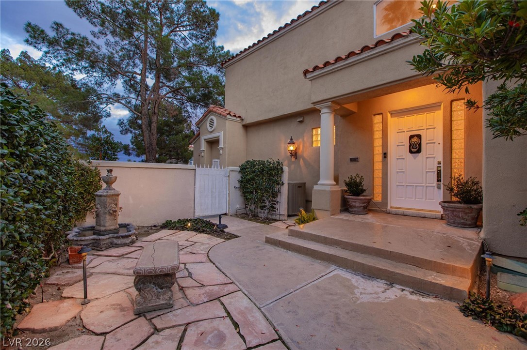 8229 Crow Valley Lane Las Vegas NV 89113