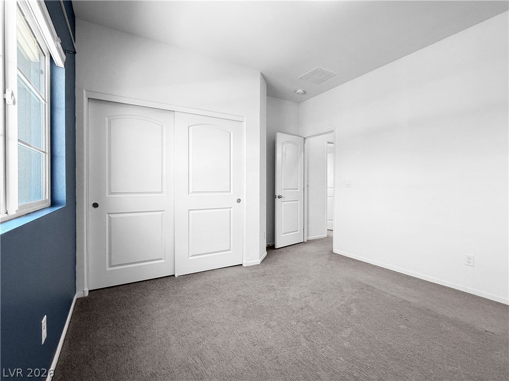 7709 Pyrenees Park Drive Las Vegas NV 89113