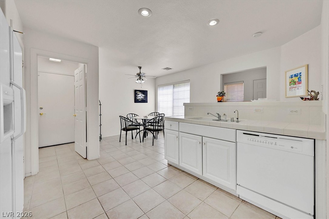 427 Blush Creek Place Las Vegas NV 89144