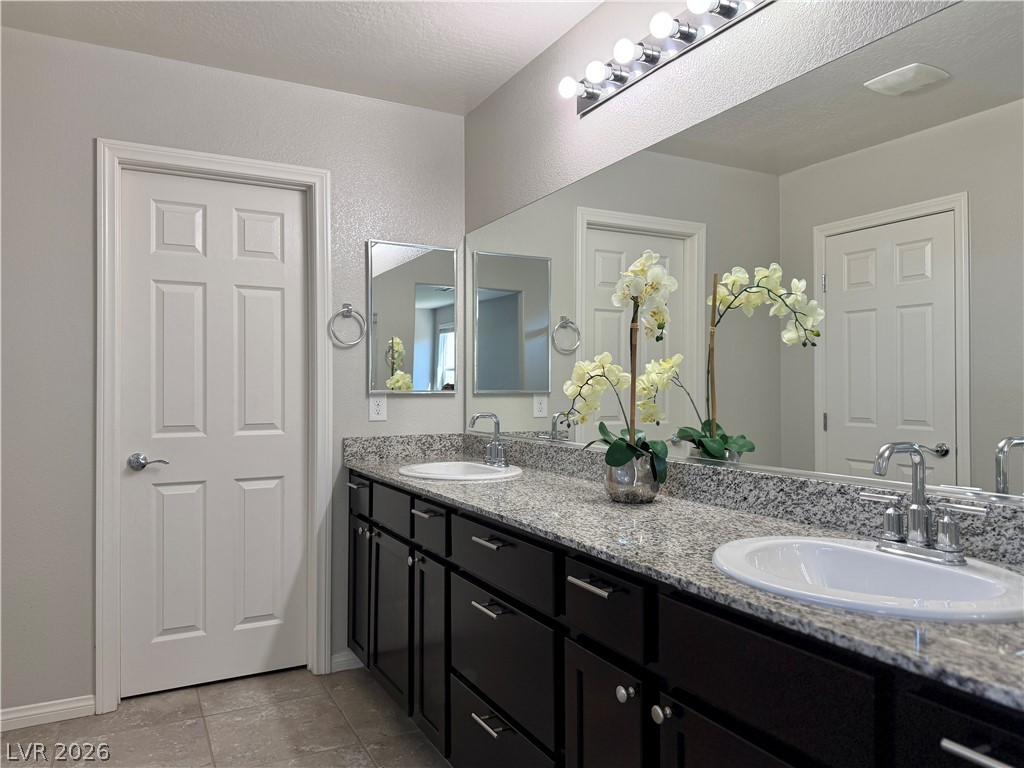 2656 Duneville Street Las Vegas NV 89146