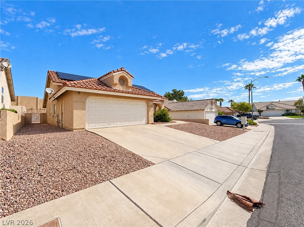 978 Hunters Run Drive Henderson NV 89002