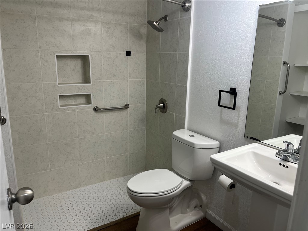 3974 Palos Verdes Street Las Vegas NV 89119