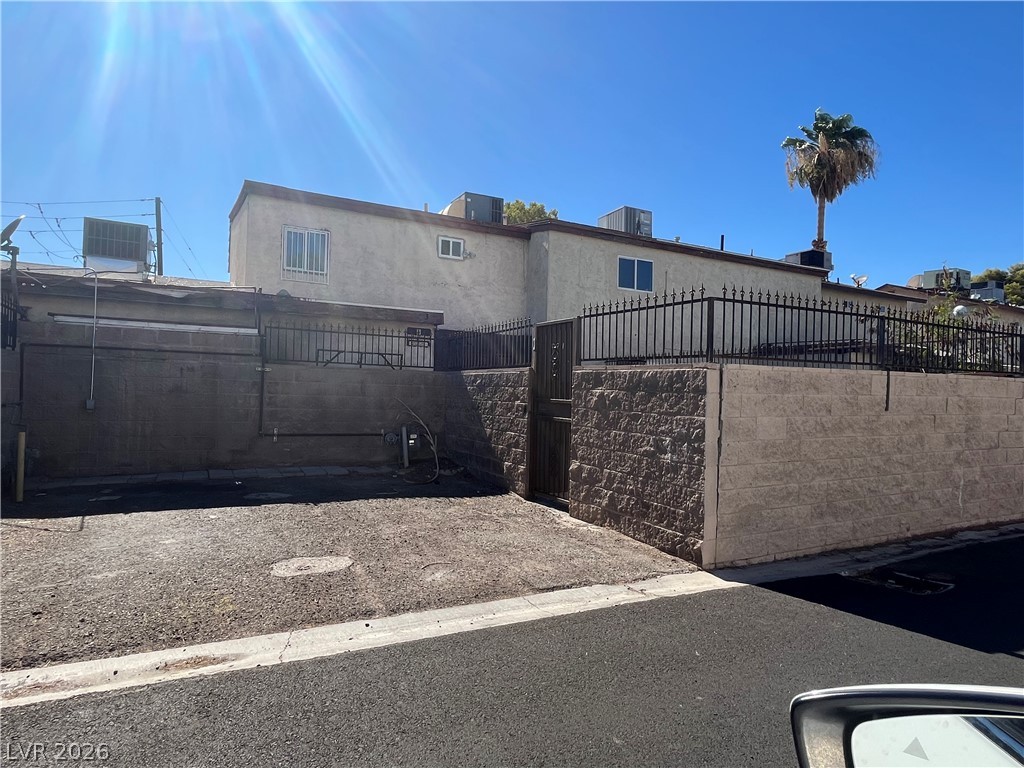 3974 Palos Verdes Street Las Vegas NV 89119