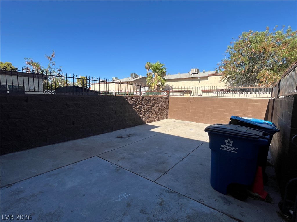 3974 Palos Verdes Street Las Vegas NV 89119