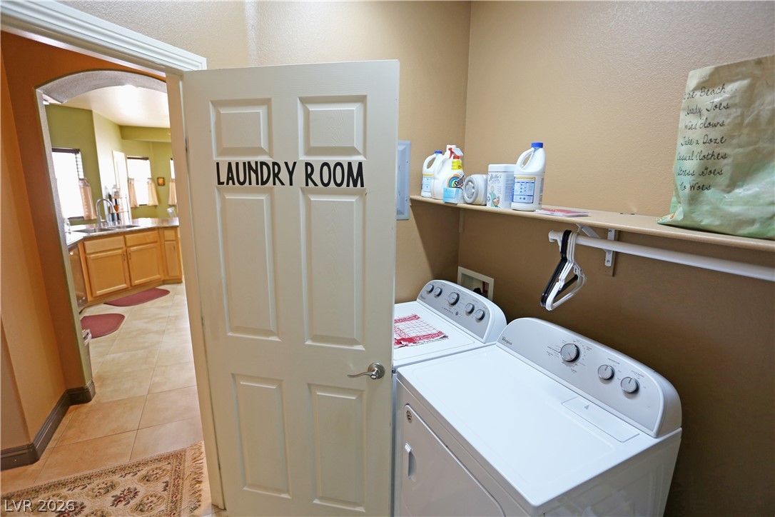 6670 Glencove Avenue Pahrump NV 89060