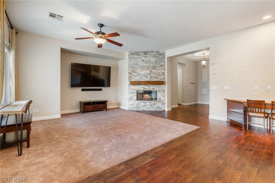 8088 Winchester Bluff Street Las Vegas NV 89131