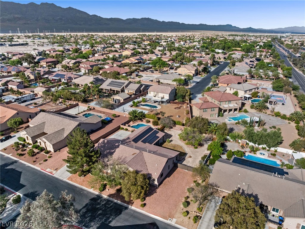 8088 Winchester Bluff Street Las Vegas NV 89131