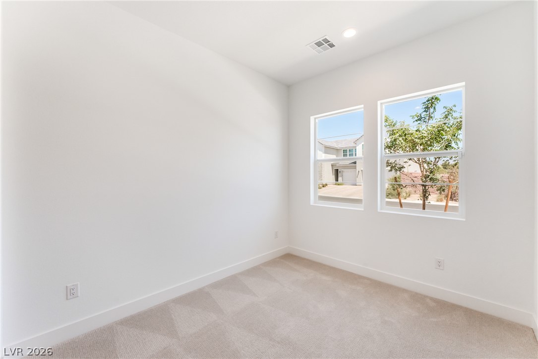 5923 Kings Bluff Avenue Las Vegas NV 89131
