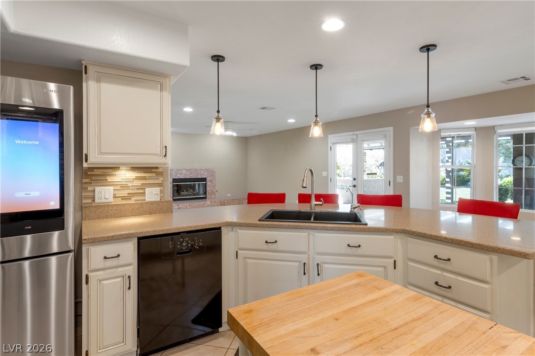 5205 Sandy Cactus Lane Las Vegas NV 89149