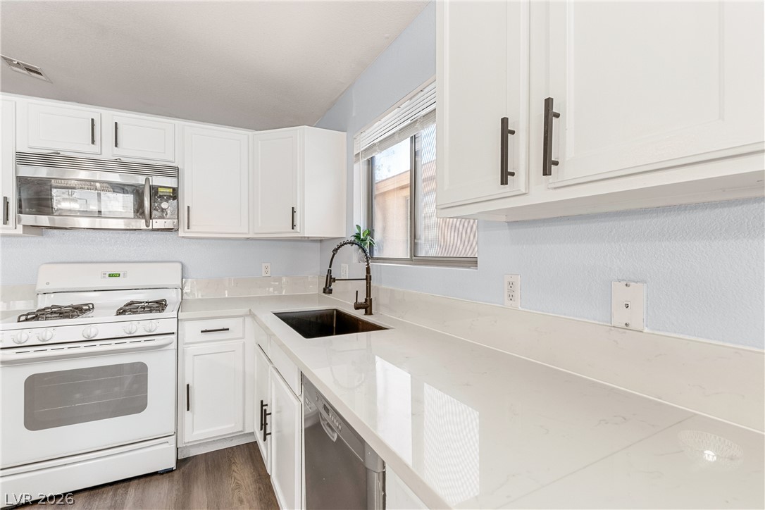 10133 Barrel Ridge Street Las Vegas NV 89183
